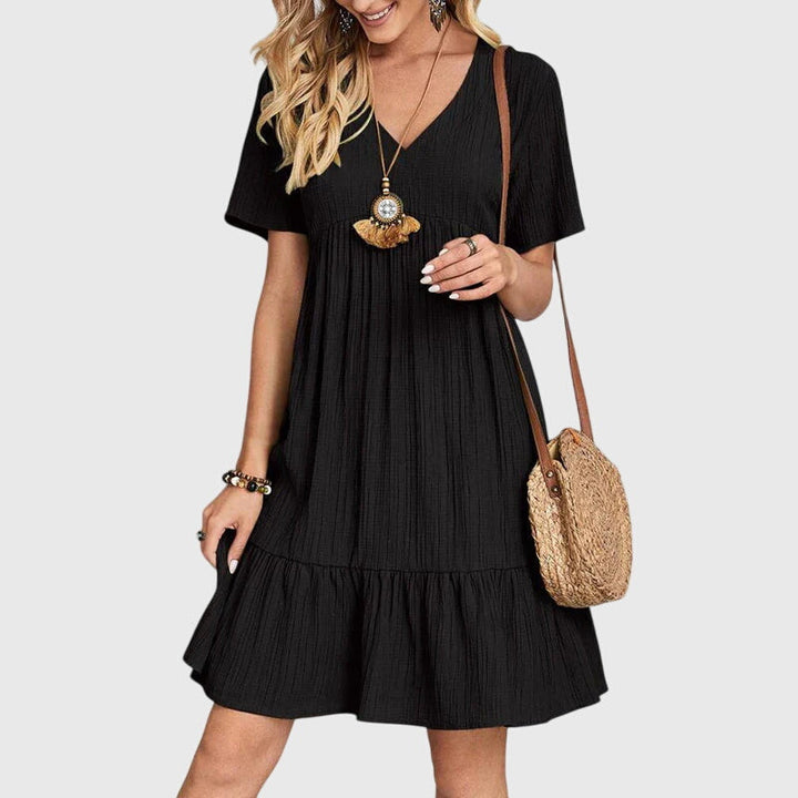 Auri | Elegant Flattering Dress