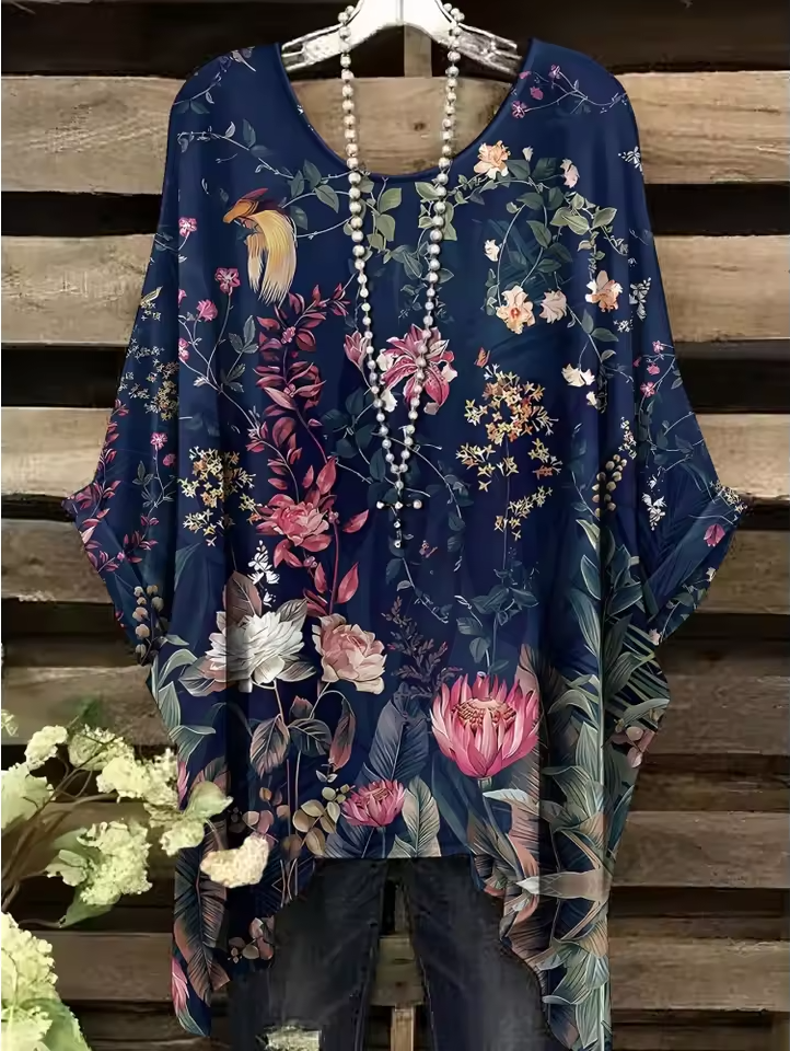 Amina | Vintage Bohemian Floral Print Women's T-Shirt