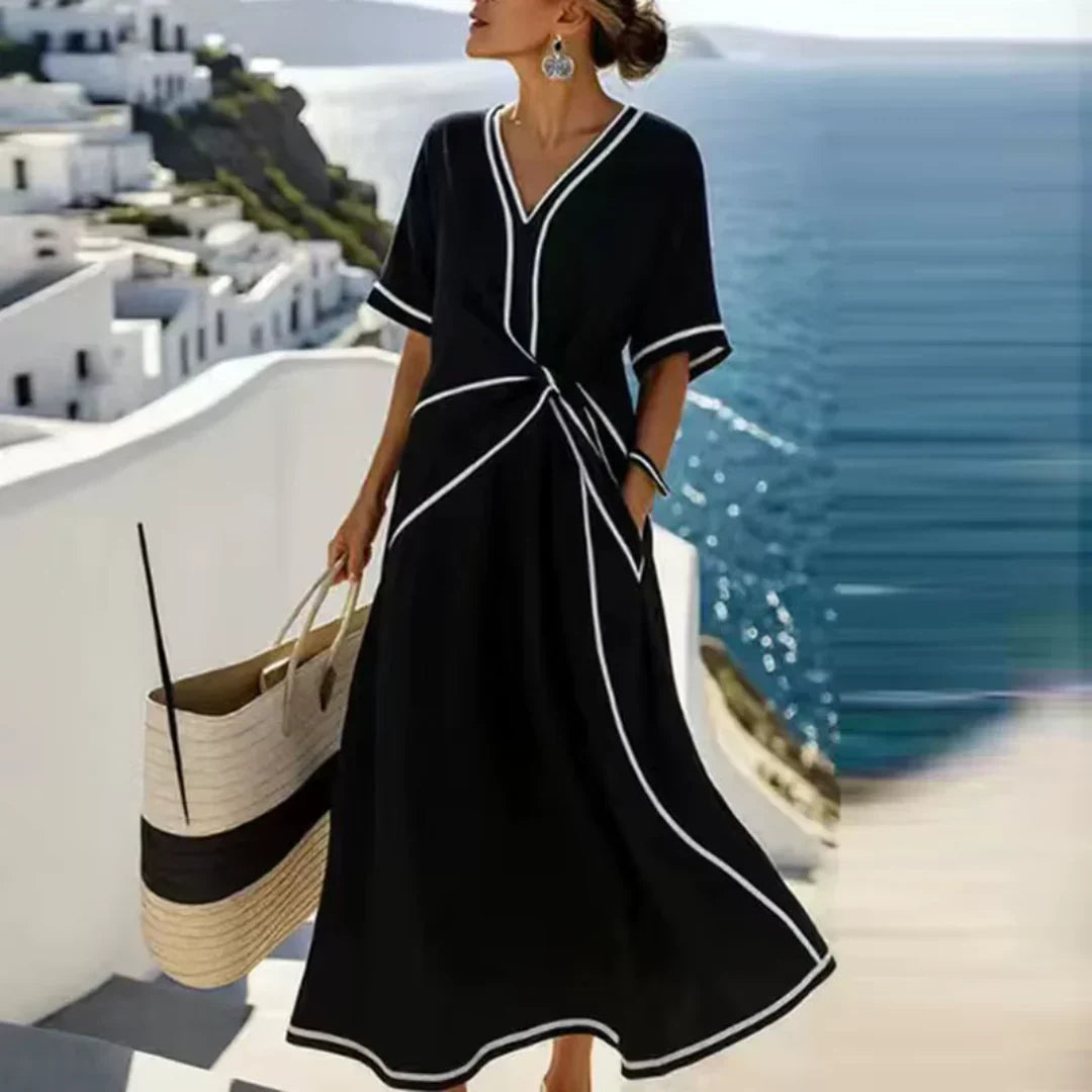 Ananya | Chic and Flattering Dress