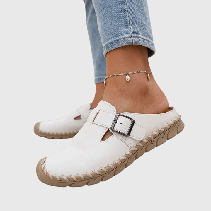 Mary | Buckle Clogs