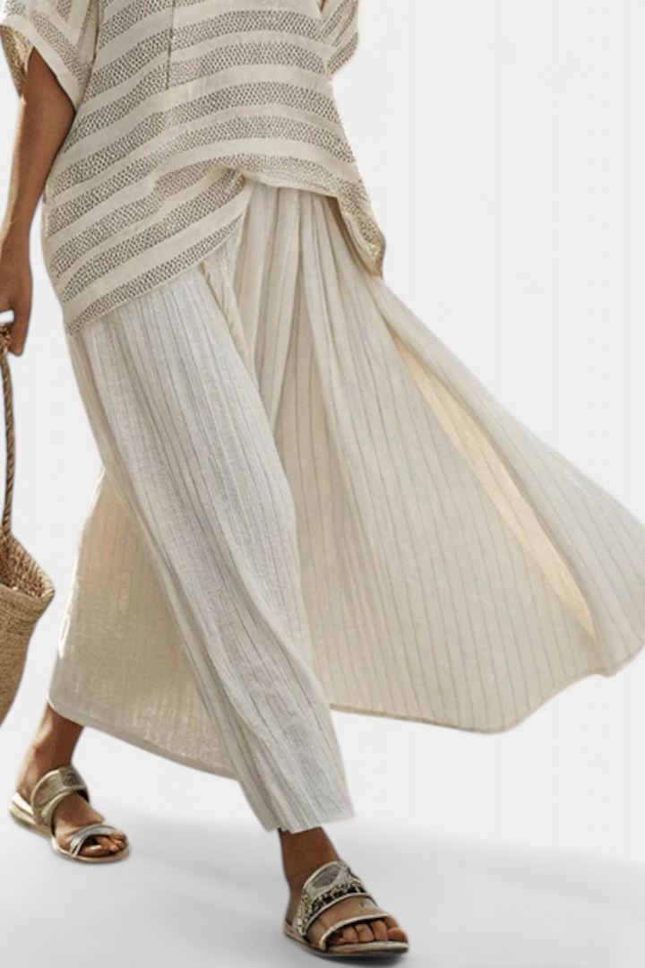 Serena | Comfortable Striped Bamboo Top & Flowing Linen Pants