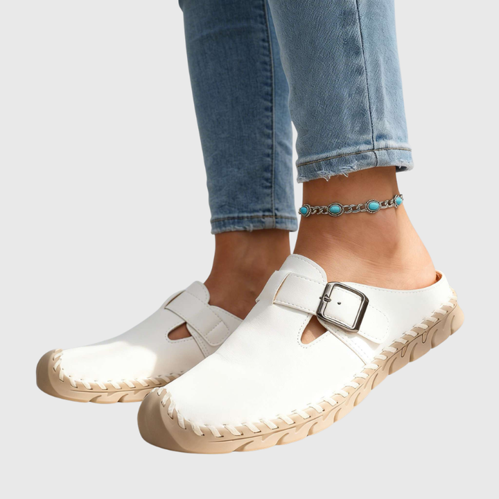 Mary | Buckle Clogs