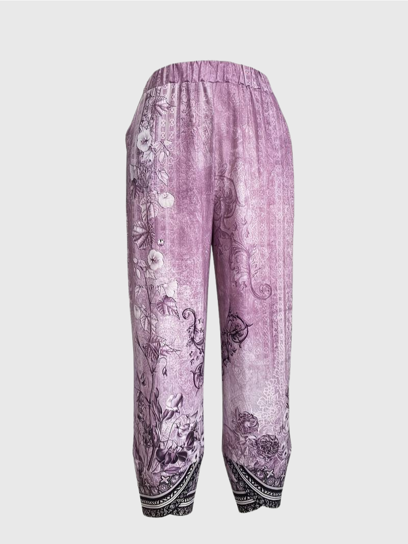 Natasha | Vintage Floral Capri Pant With Elastic Waist