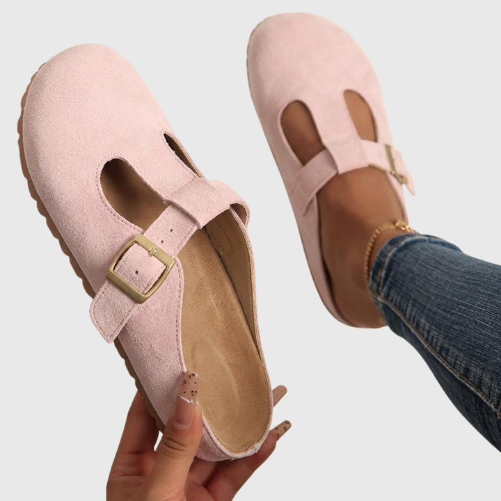 Susan | Comfortable Clogs with a Simple Buckle