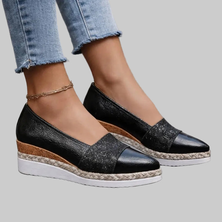 Elvaria | Glow Wedge