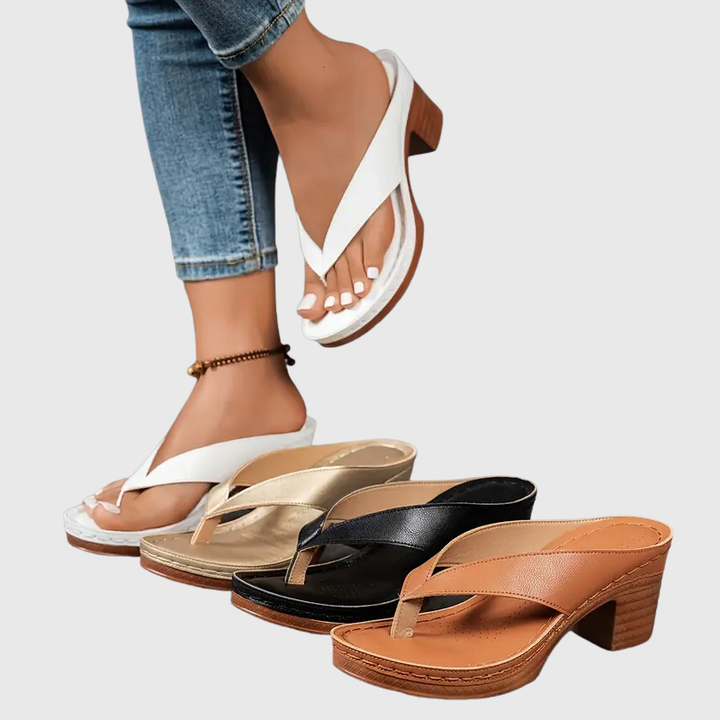 Mary | Buckle Clogs