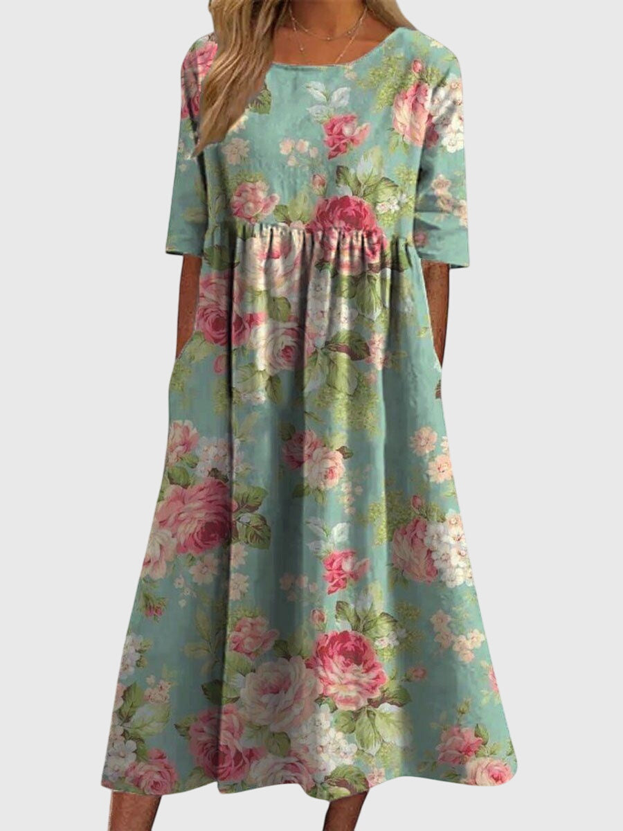 Danna | Flattering Dress