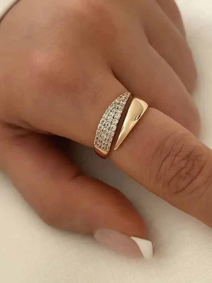 Monique | Adjustable Ring