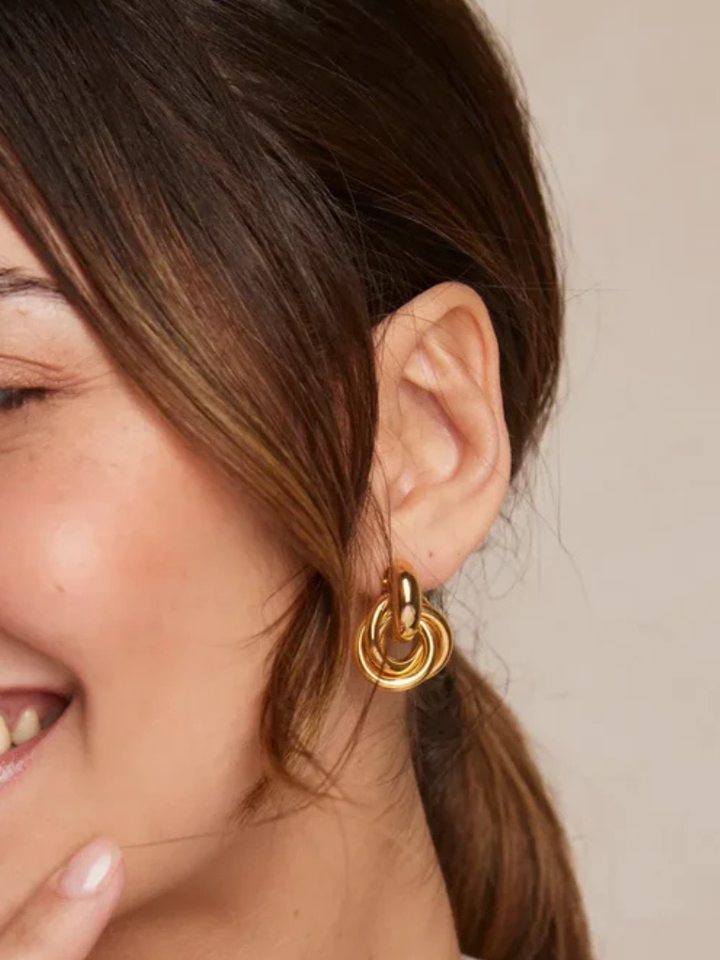 Mirelle | Interlocking Earrings