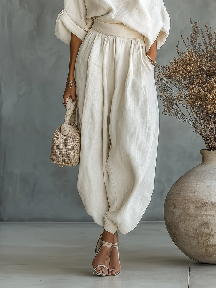 Mila | Two-Piece Set with Off-Shoulder Design