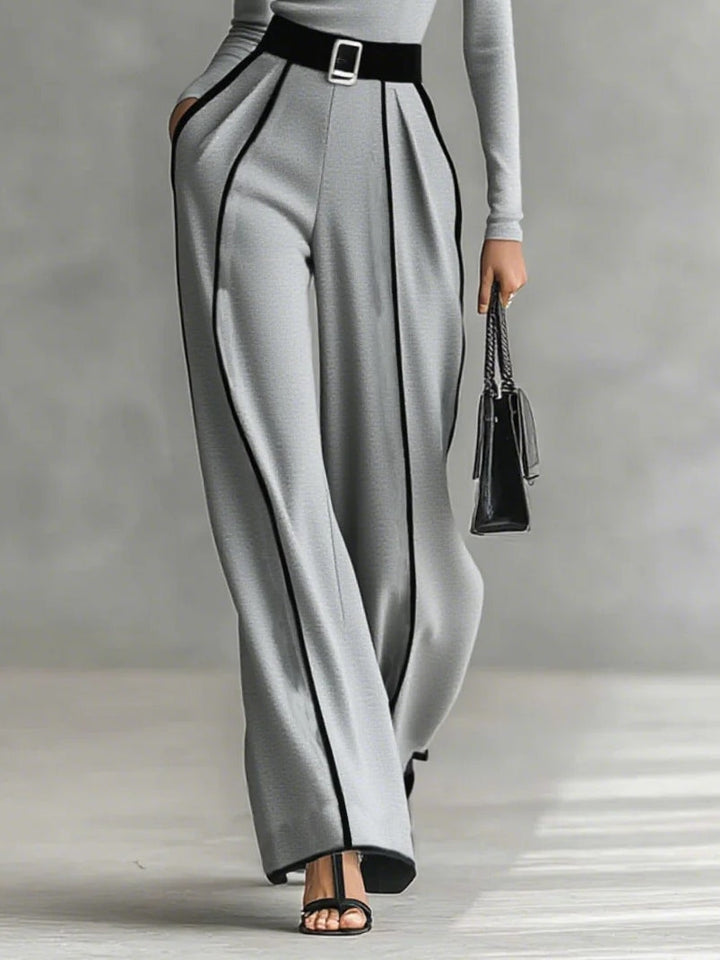 Vera | Elegant Ensemble with Contrasting Details