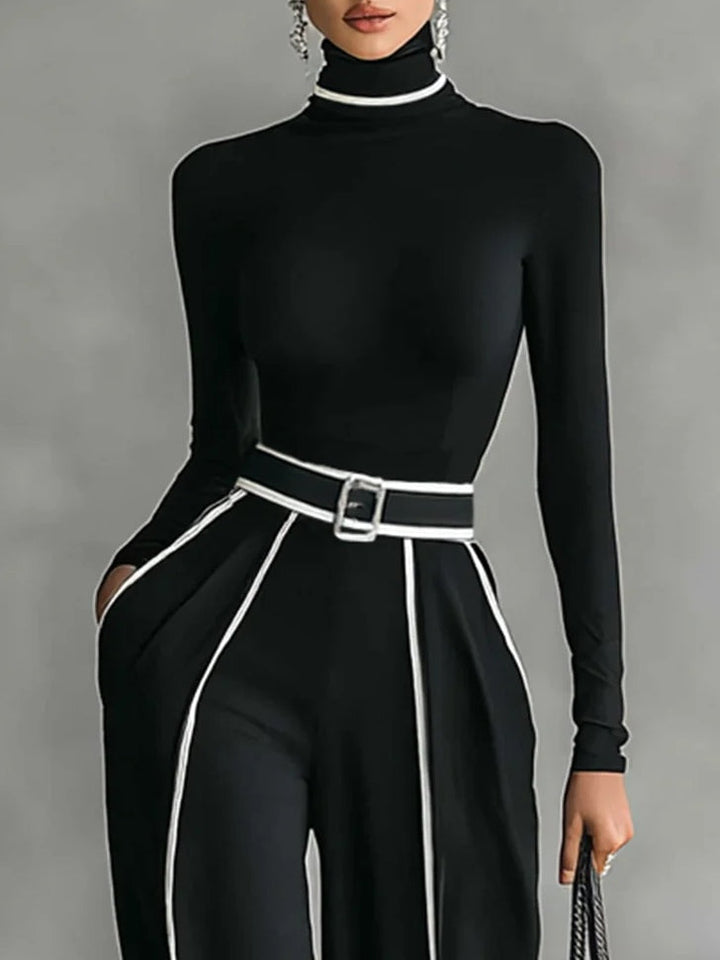 Vera | Elegant Ensemble with Contrasting Details