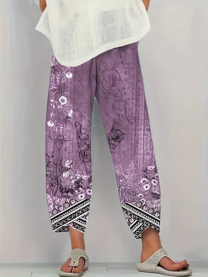 Natasha | Vintage Floral Capri Pant With Elastic Waist