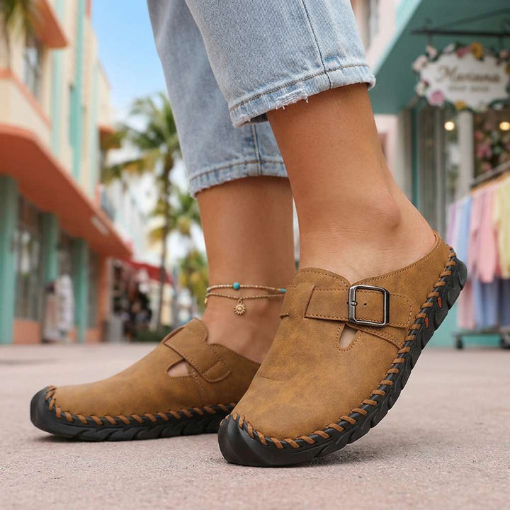 Mary | Buckle Clogs