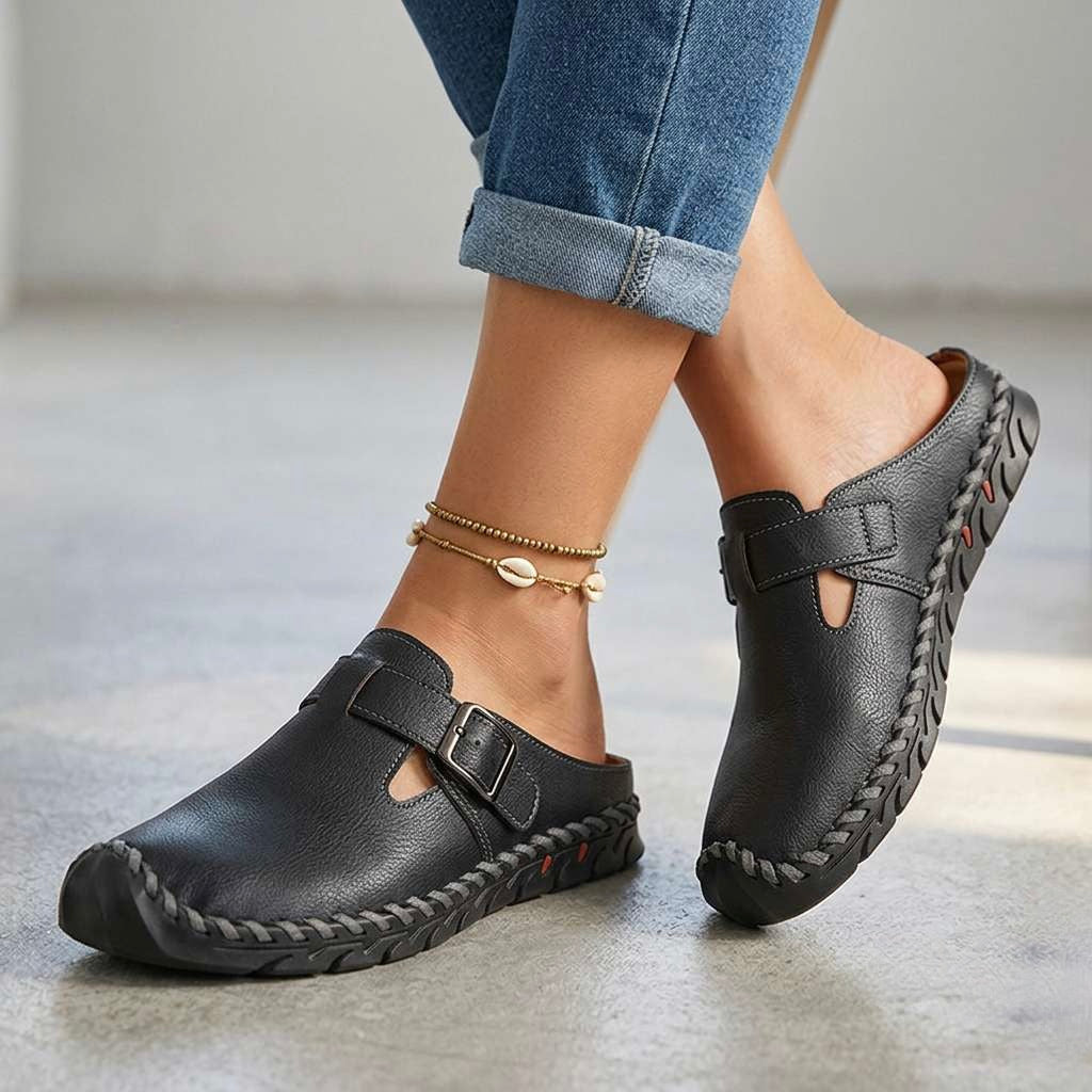 Mary | Buckle Clogs